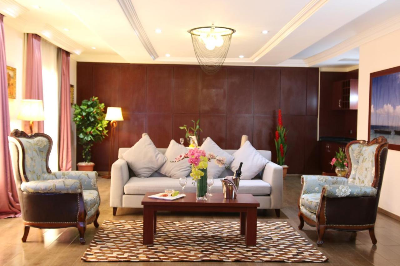 Grand Pela Hotel & Suites Abuja Eksteriør billede