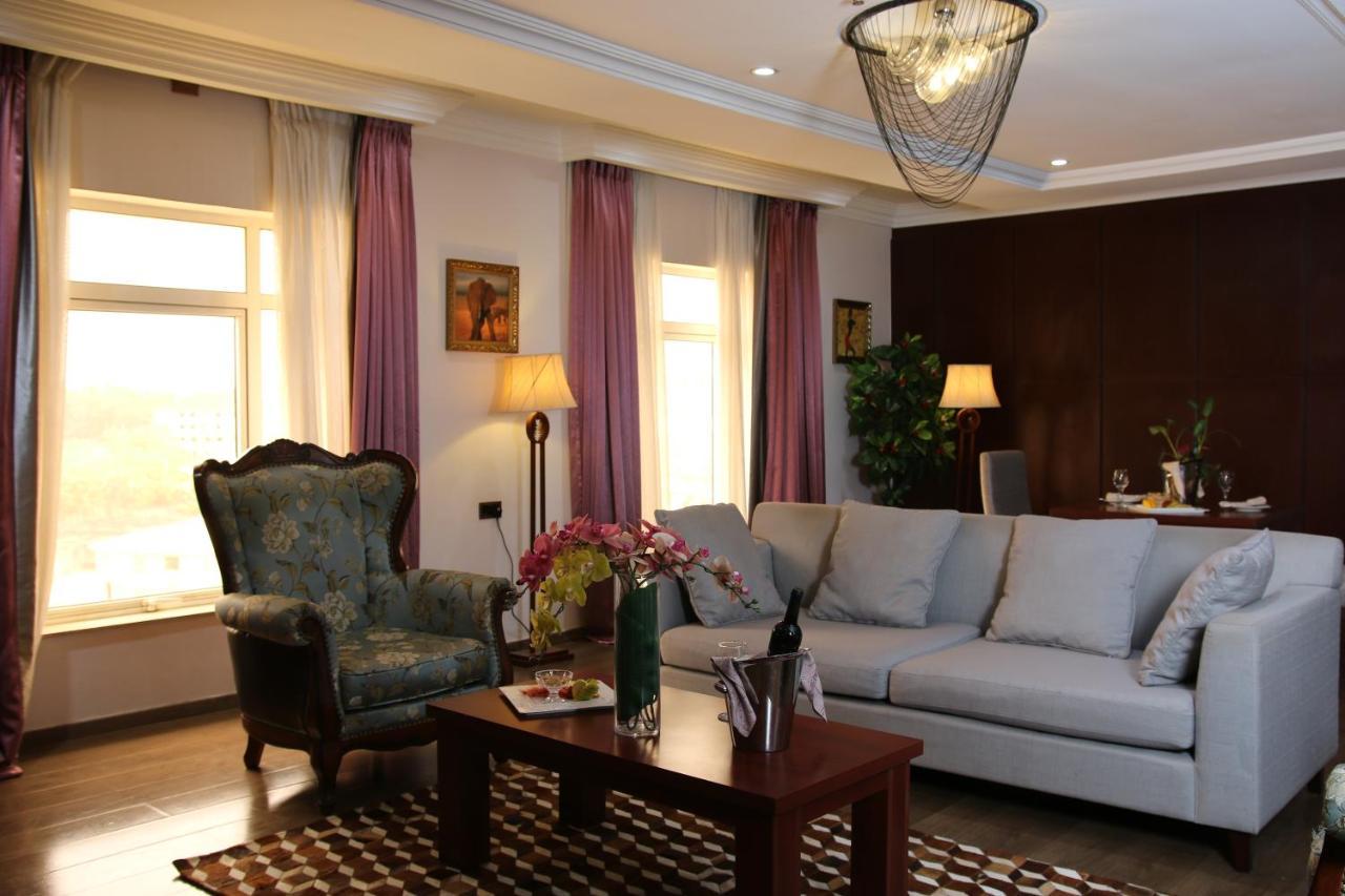 Grand Pela Hotel & Suites Abuja Eksteriør billede