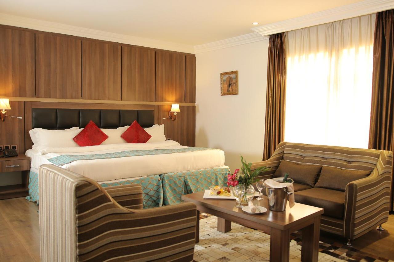 Grand Pela Hotel & Suites Abuja Eksteriør billede