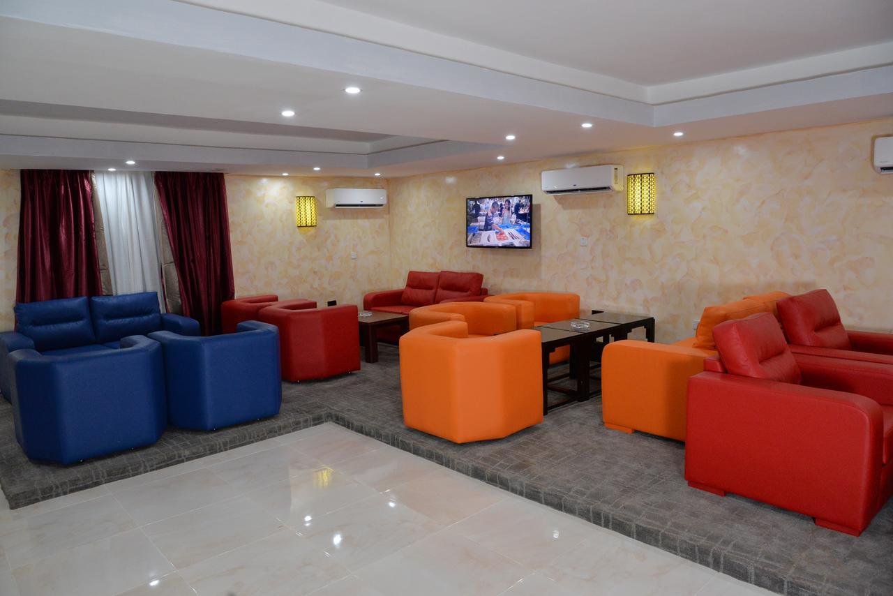 Grand Pela Hotel & Suites Abuja Eksteriør billede