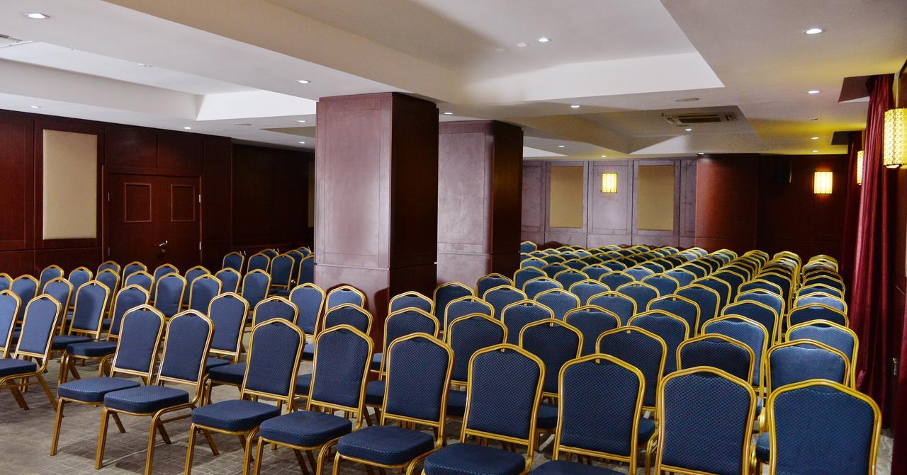 Grand Pela Hotel & Suites Abuja Eksteriør billede